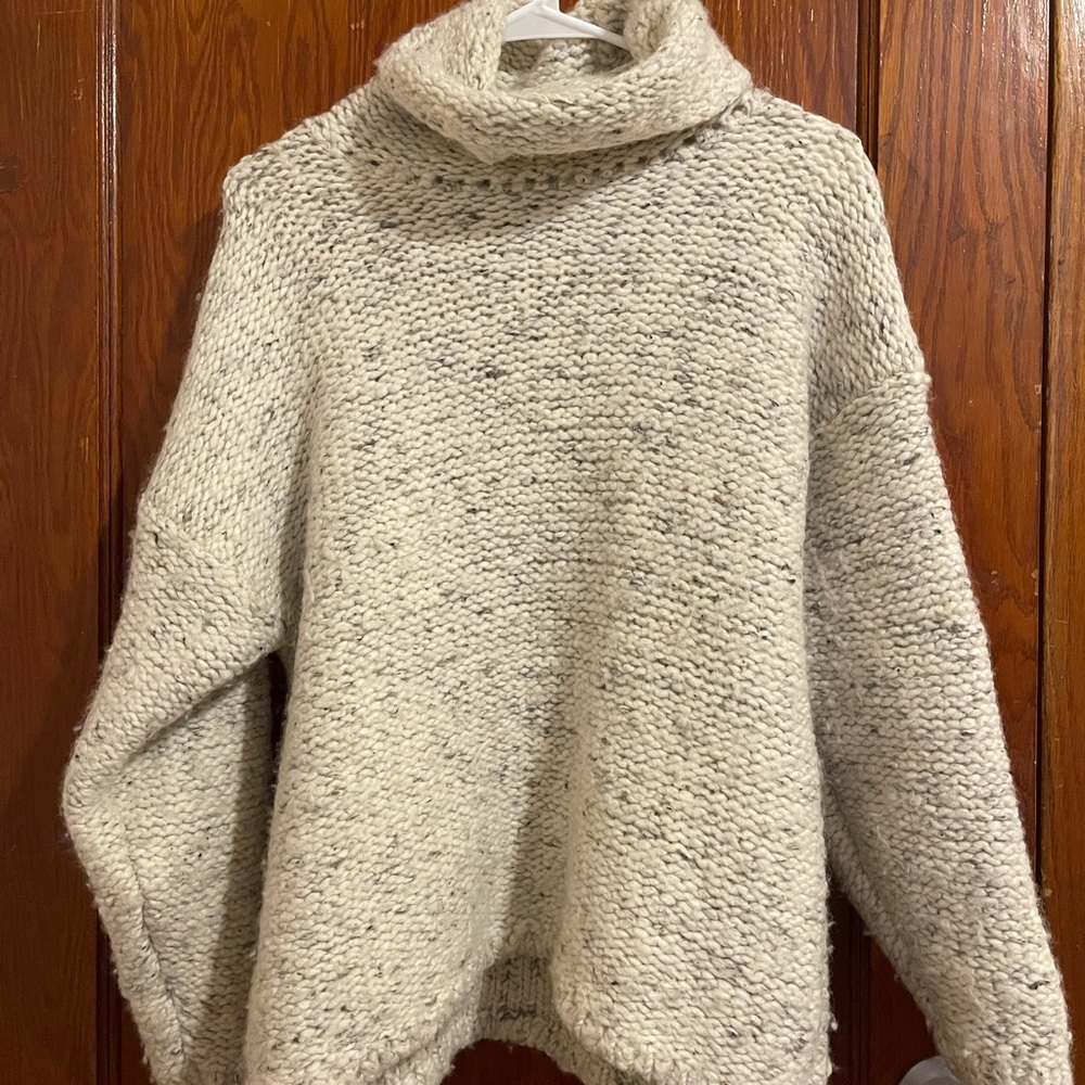 Gleneden Wool Sweater